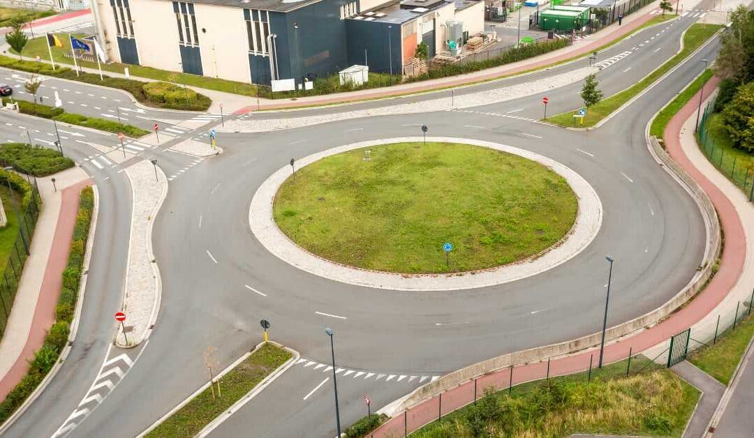 Do Roundabouts Reduce Accidents?